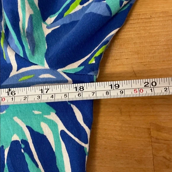 Lilly Pulitzer Palmetto Bamboo Pima Cotton 3/4 sleeve V neck top women’s size M - Picture 11 of 14